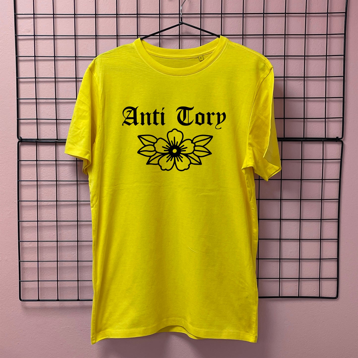 ANTI TORY FLOWER T-SHIRT