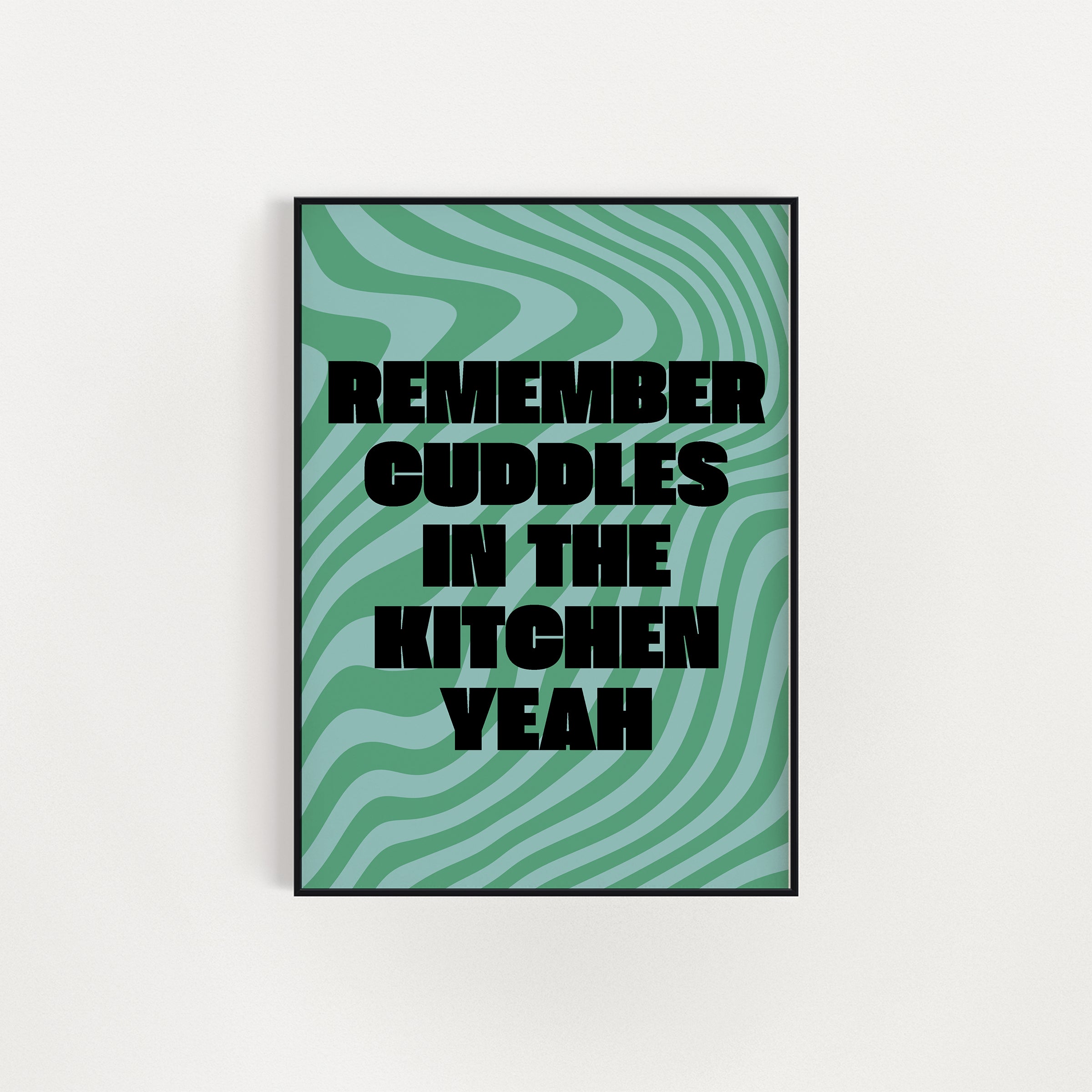 MARDY BUM CUDDLES PRINT