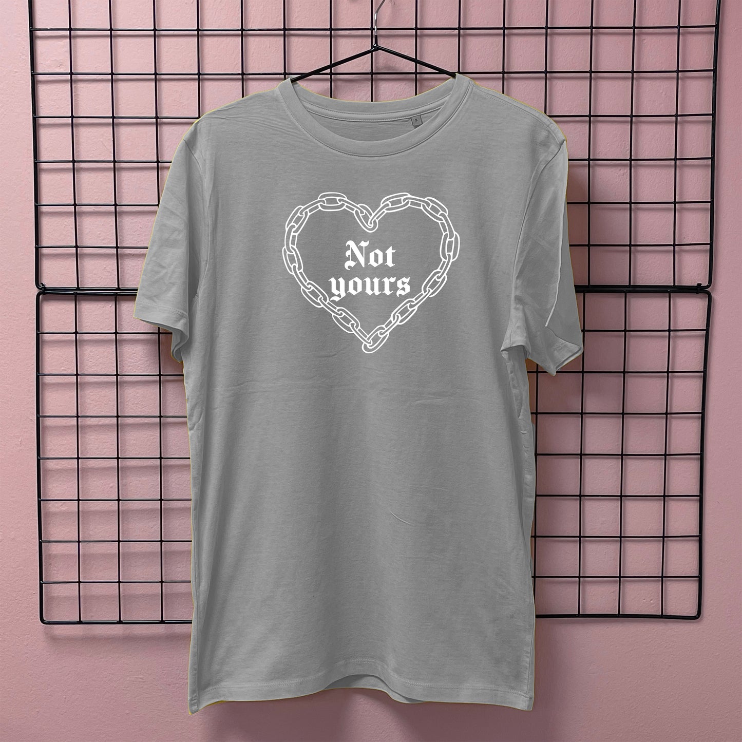 NOT YOURS CHAIN HEART T-SHIRT