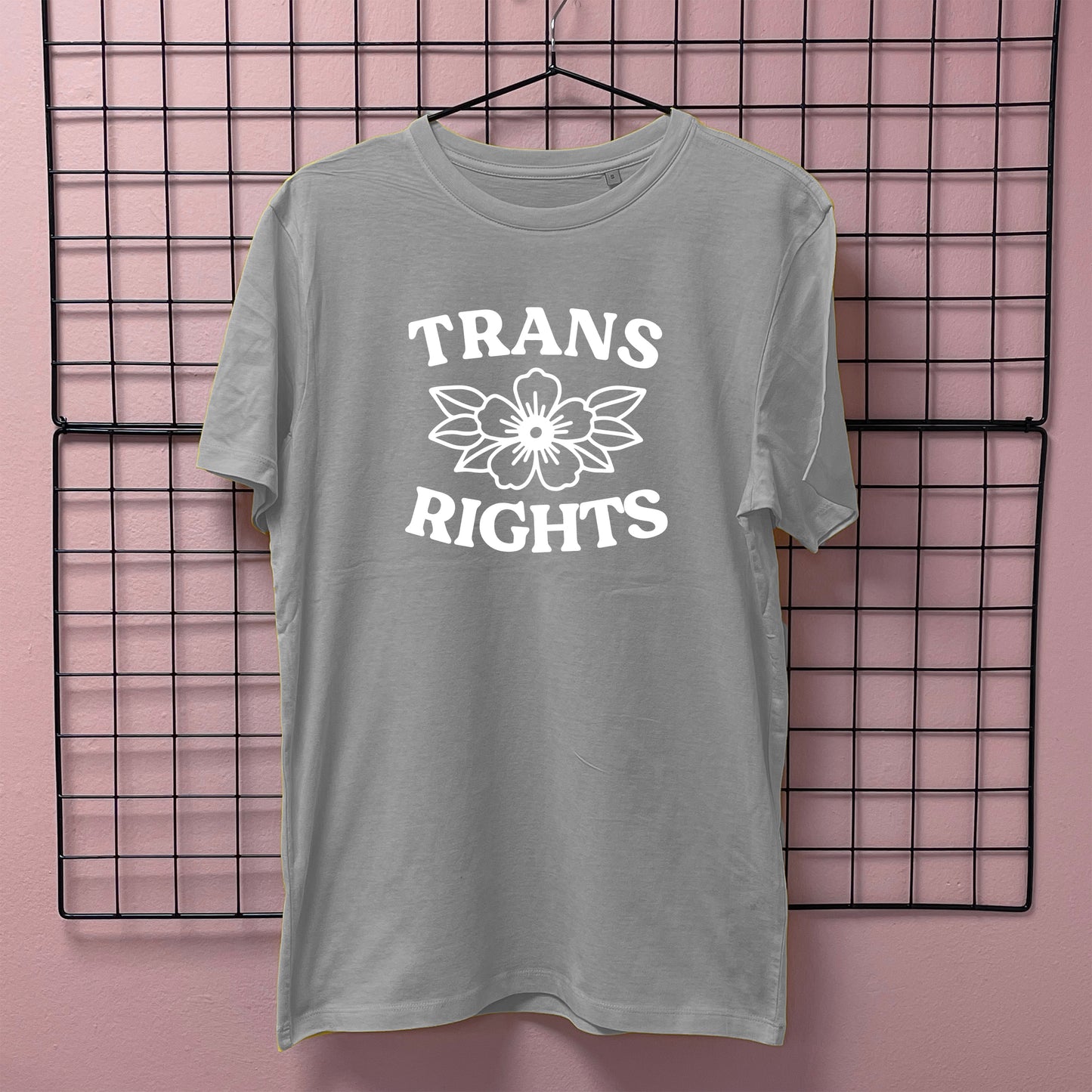 TRANS RIGHTS FLOWER T-SHIRT