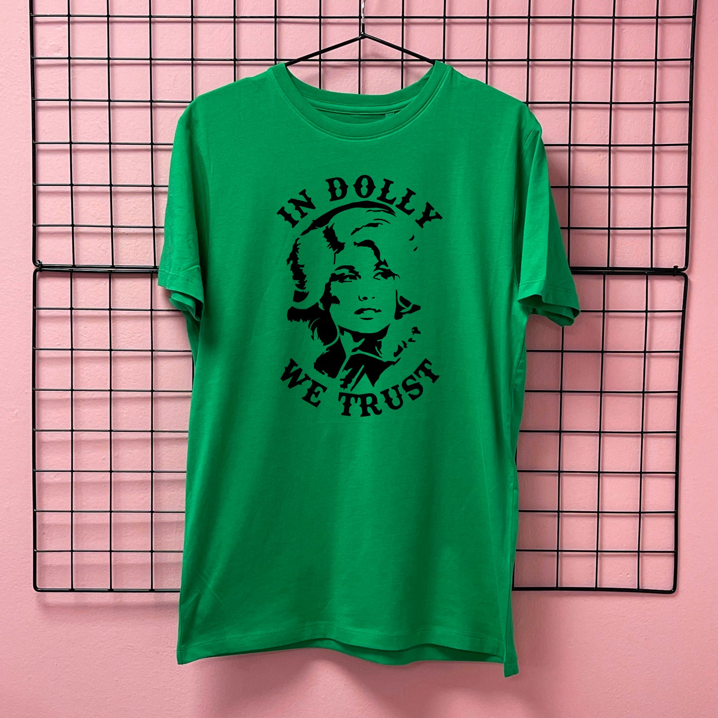 IN DOLLY WE TRUST T-SHIRT