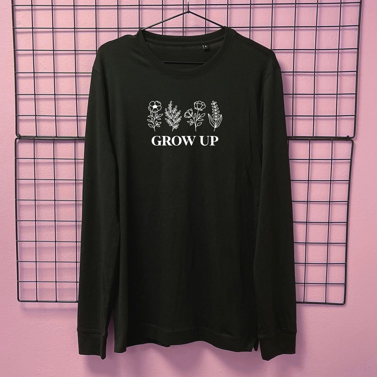GROW UP LONG SLEEVED T-SHIRT