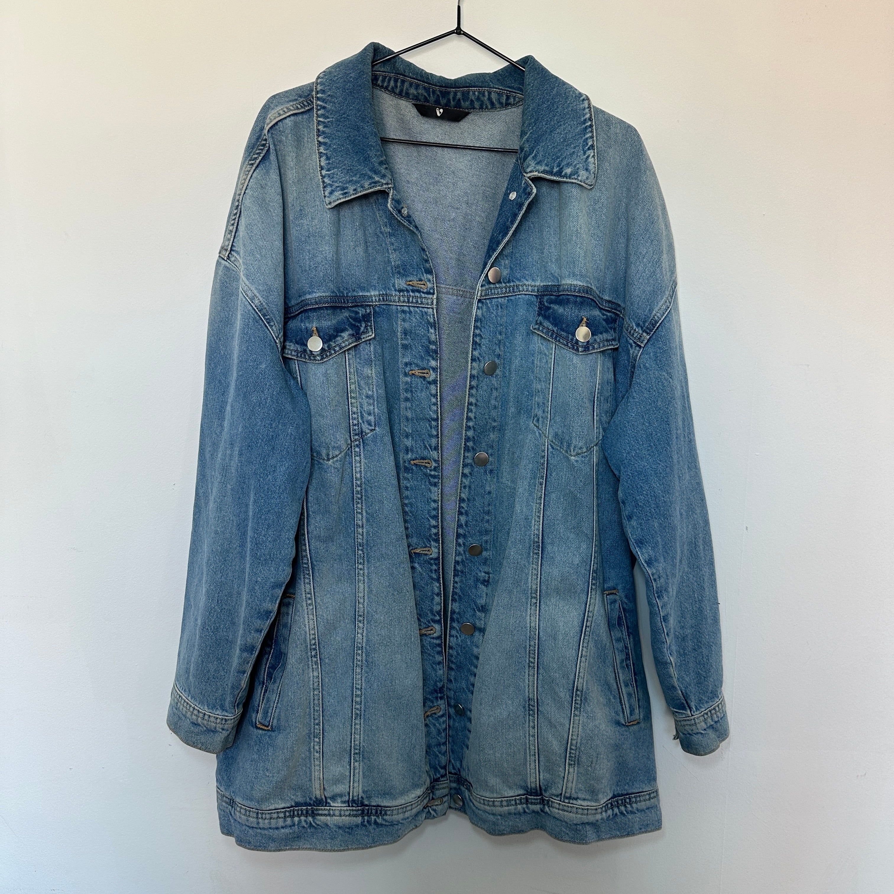 BAD GIRLS CLUB DENIM JACKET SIZE 20