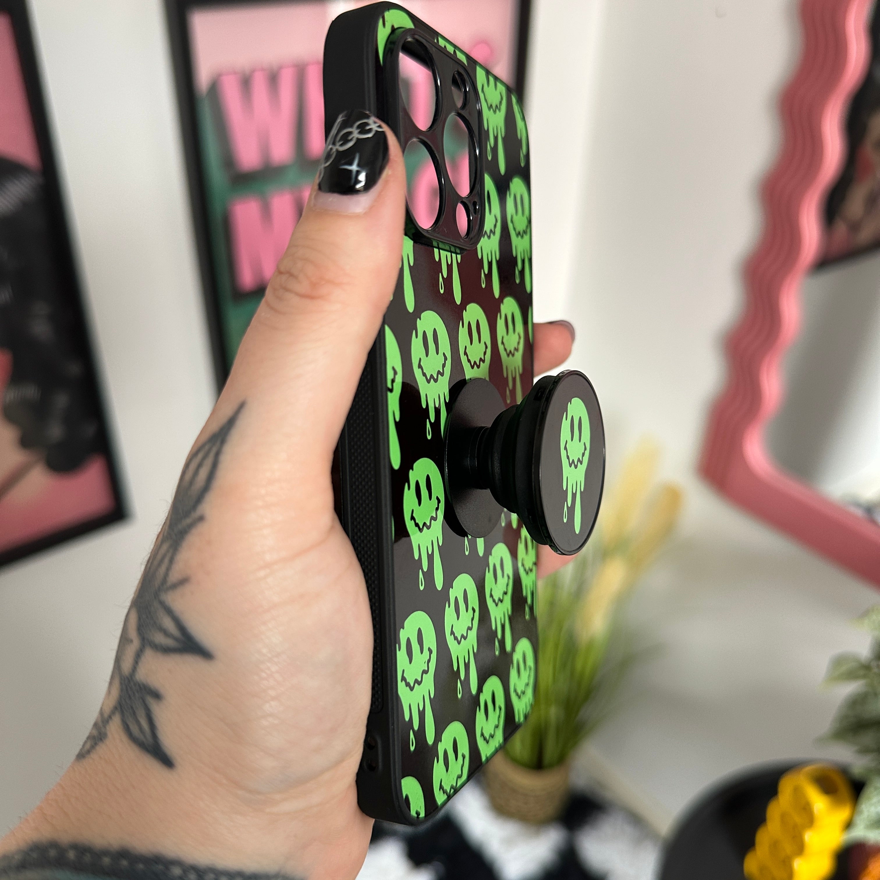 GREEN MELT PHONE CASE
