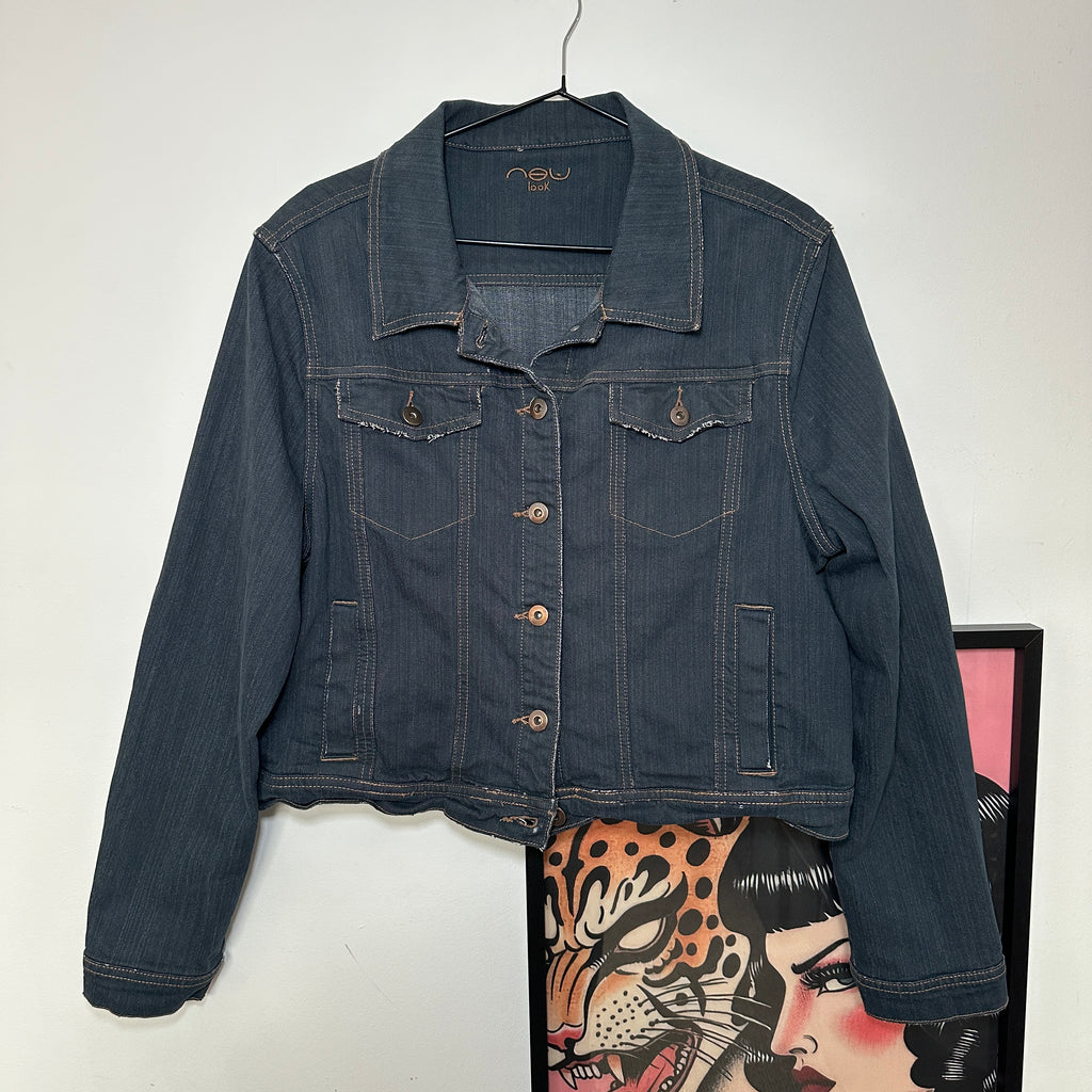 SPICE UP YOUR LIFE DENIM JACKET SIZE 18