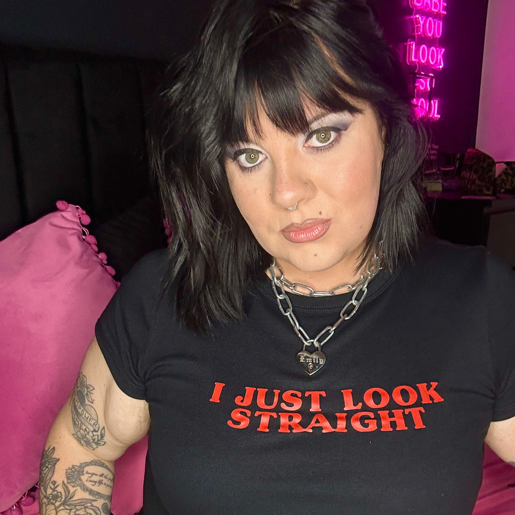 I JUST LOOK STRAIGHT BABY T-SHIRT