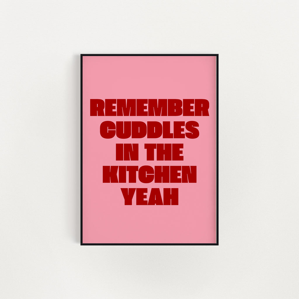 MARDY BUM CUDDLES PRINT