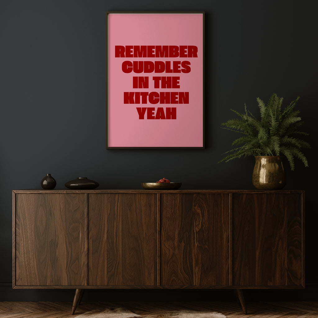 MARDY BUM CUDDLES PRINT