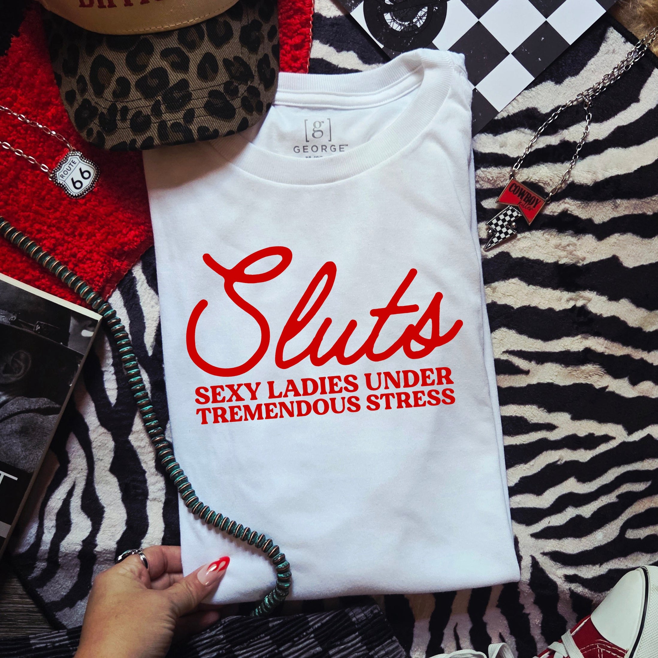 SLUTS T-SHIRT