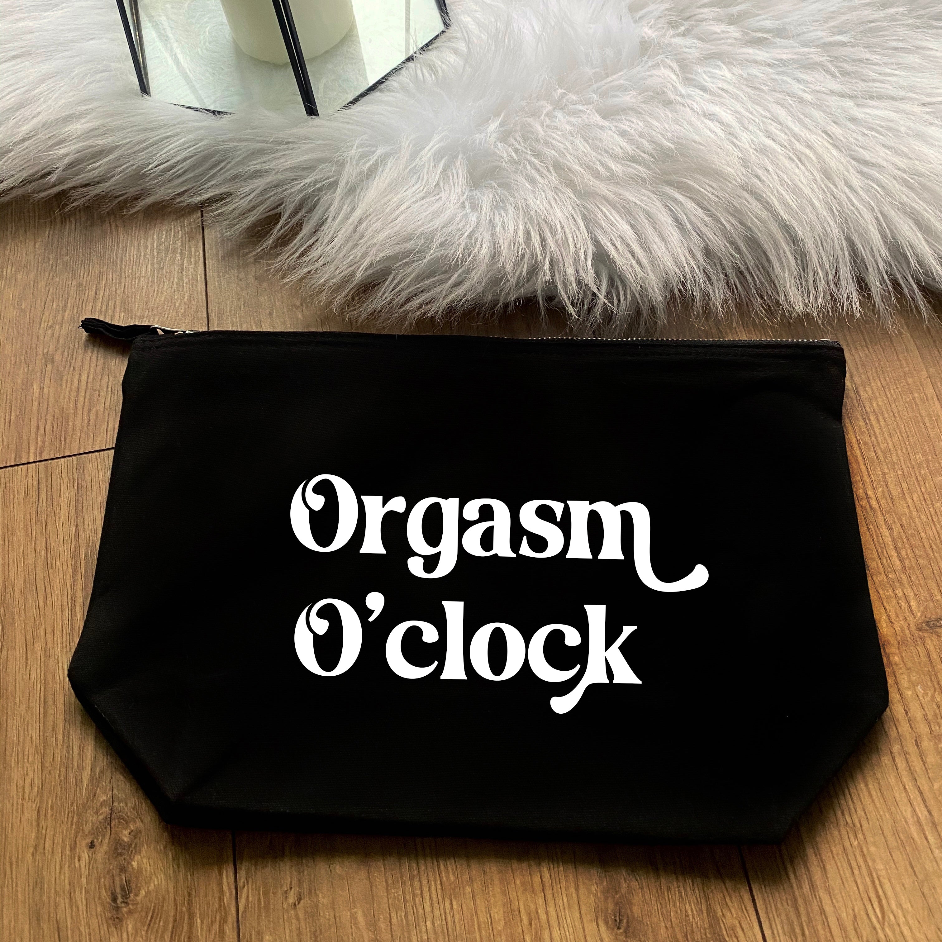 ORGASM O'CLOCK SEX TOY ACCESSORY BAG